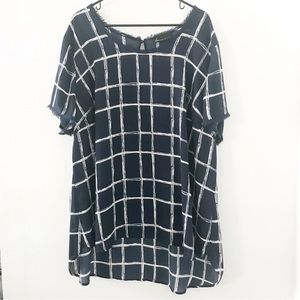 Lane Bryant Sheer Short Sleeve Blouse-26/28